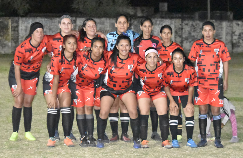 Femenino de Fútbol. 25 de Mayo y San Martín estiraron la finalización del Apertura 3