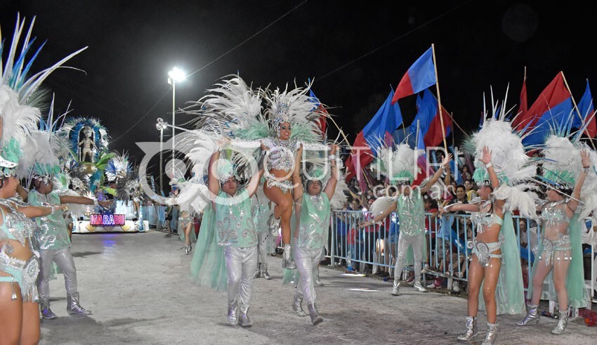 Quitilipi explota de Carnaval 25