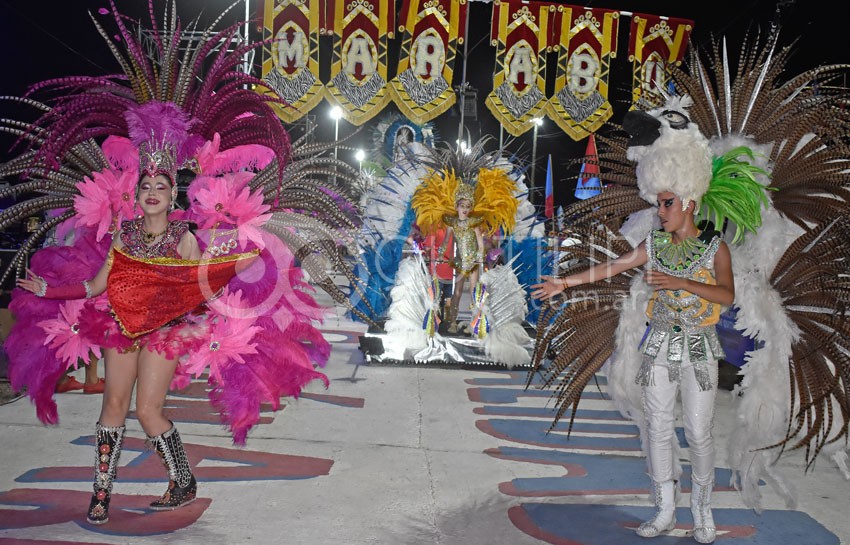 Quitilipi explota de Carnaval 28