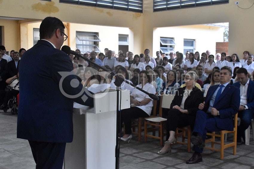 En su ciudad natal el Gobernador Leandro Zdero abrió el ciclo lectivo 2024 21