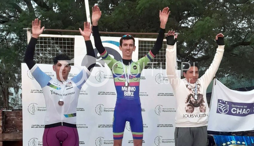 CICLISMO. Banderazo a cuadros y primer triunfo de Davor Pavicich 13