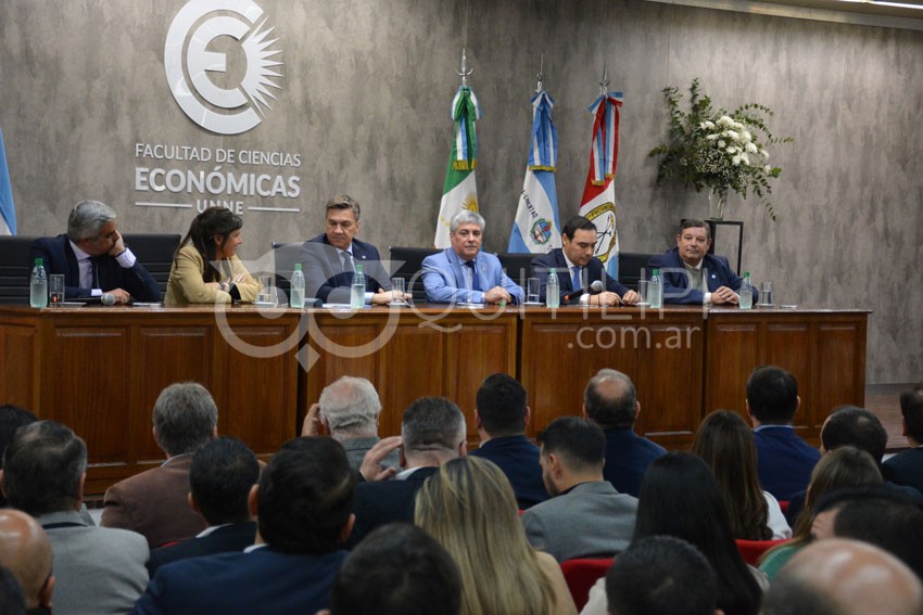 El intendente de Quitilipi participó en la presentación del "Programa Multigestión" 6