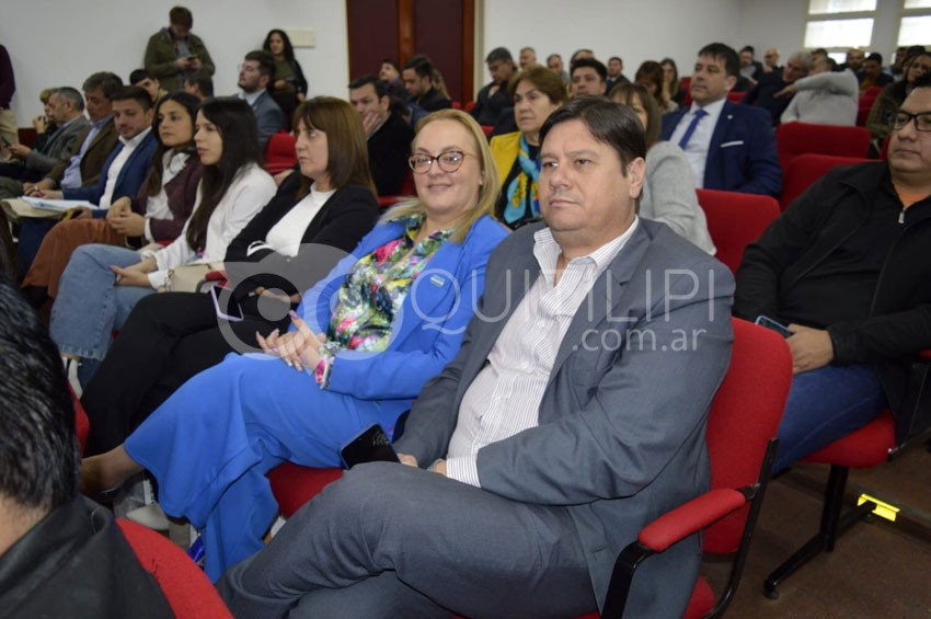 El intendente de Quitilipi participó en la presentación del "Programa Multigestión" 18