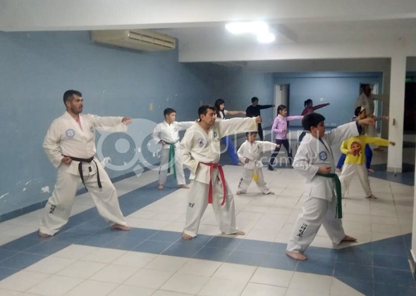 Practicante de TKD con discapacidad visual llegó a cinturón punta negra 2