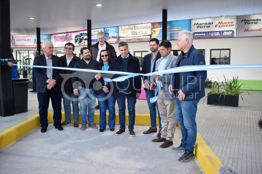 El gobernador Zdero inauguró refacciones y mejoras en la terminal de ómnibus 12