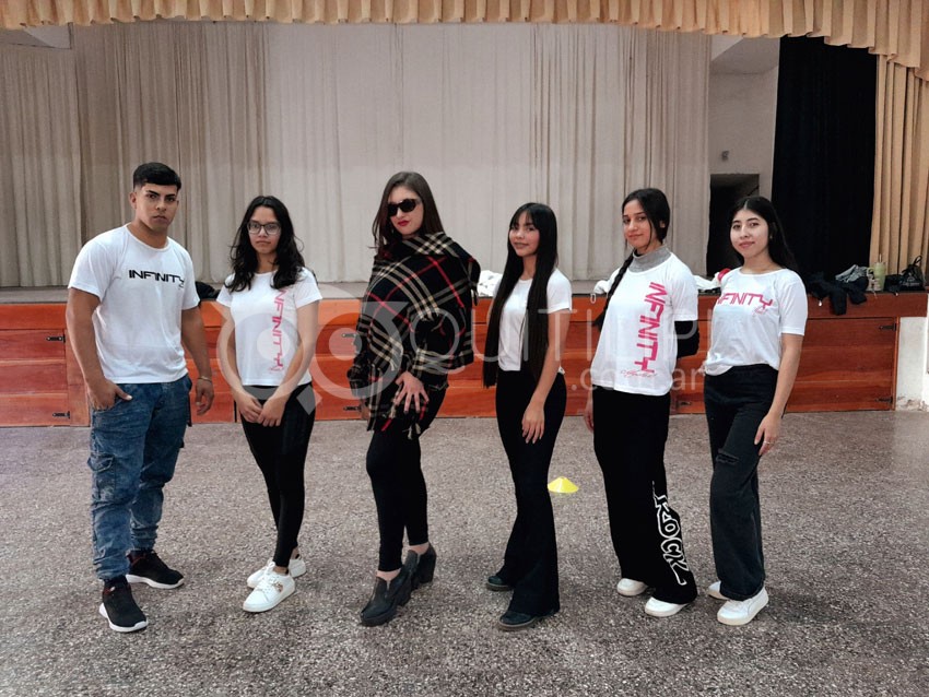 Este sábado: Rotary Club y Gema Models, a beneficio, presentan Desfile Chaco 5