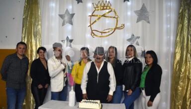 Peluqueros se preparan para celebrar su día 1