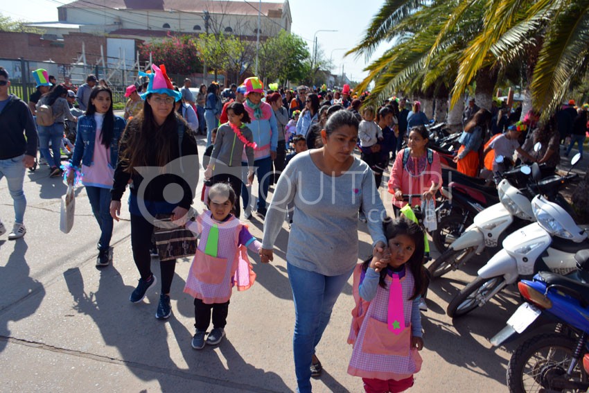 Color, brillo y alegría, en el comienzo del mes de la educación especial 8