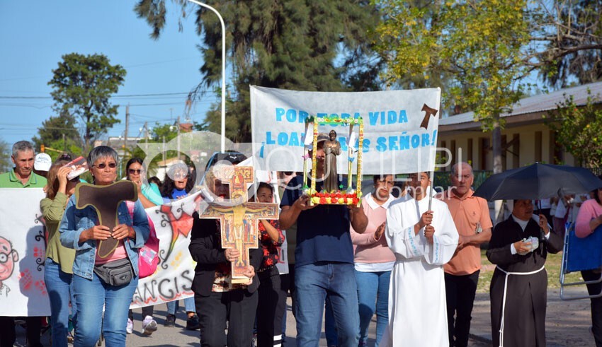 Cálida celebración en homenaje a "San Francisco de Asís" 19