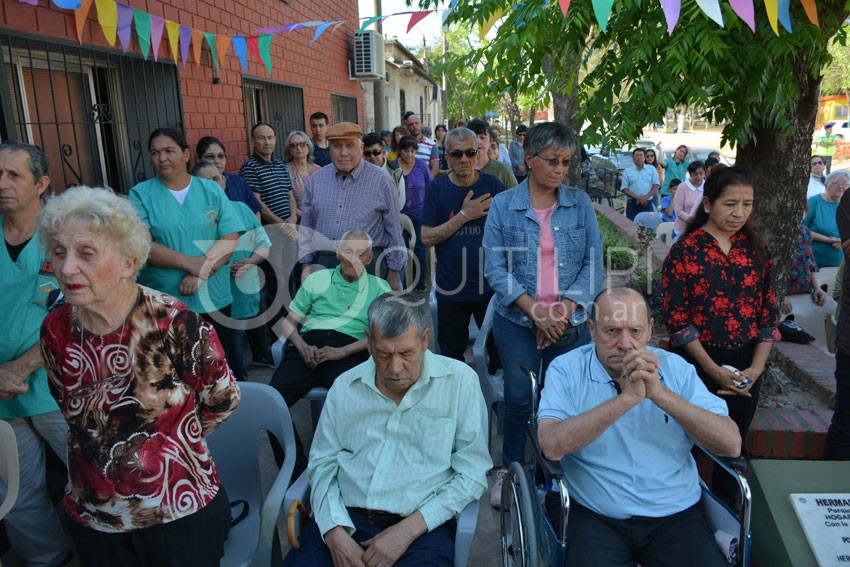 Cálida celebración en homenaje a "San Francisco de Asís" 23