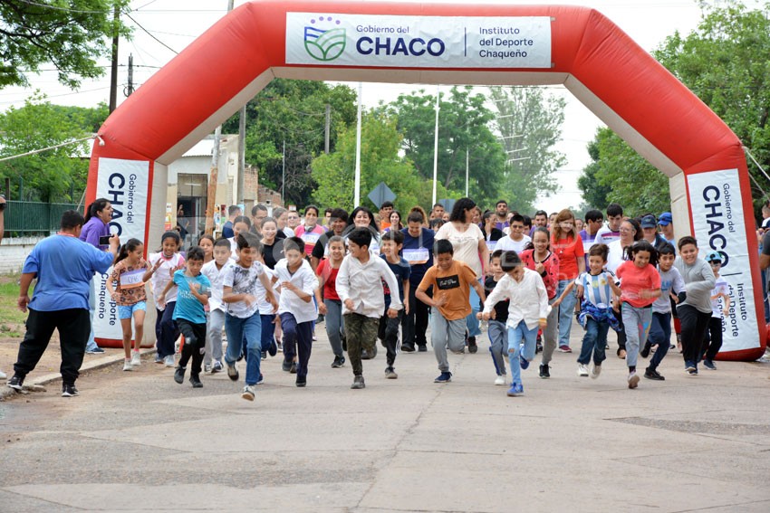 Color y Alegría en el Maratón por la Inclusión 8