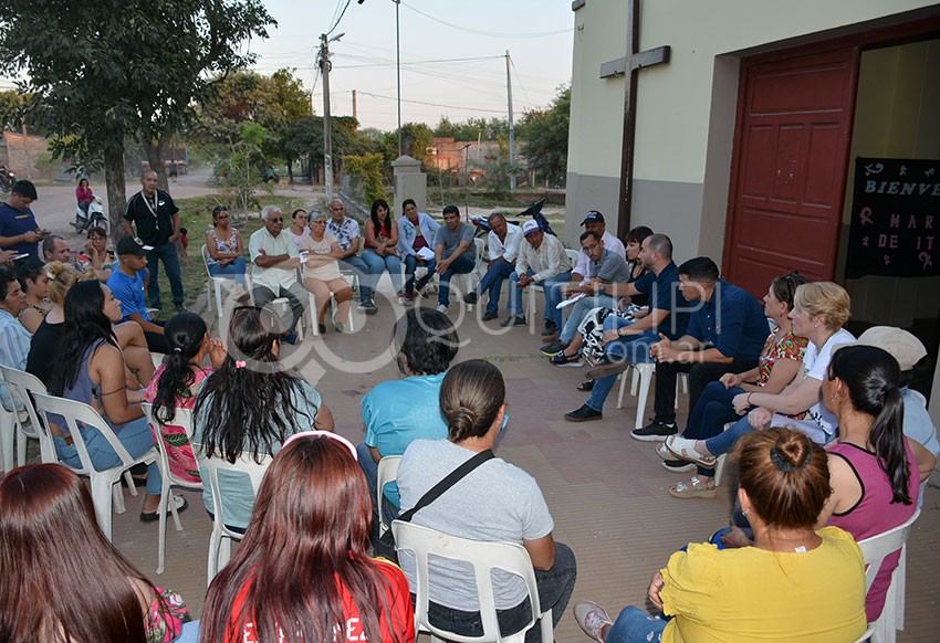 Reclamo vecinal: preocupados por las abultadas boletas de energía trataron el tema con autoridades provinciales 16