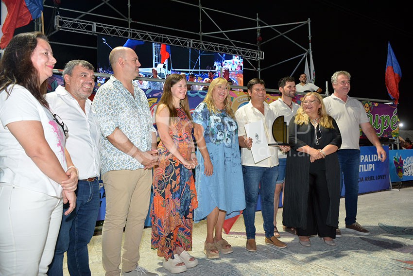 Segunda luna: una multitudinaria asistencia disfruto el desfile de las comparsas infantiles y mayores 43