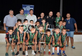 La LQF premio los campeones infantiles y en mayores el fútbol femenino de San Martín 18