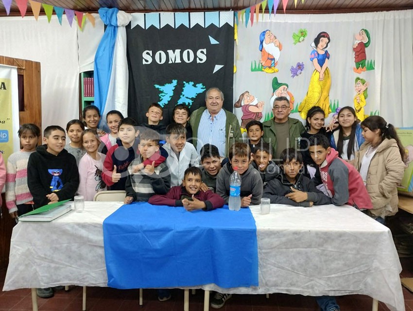 Niños de la Escuela 594 indagaron sobre el conflicto de Malvinas 5