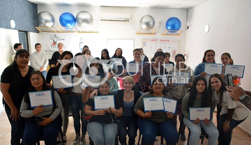 La Escuela de Oficios del Chaco, delegación Quitilipi entregó primeros certificados de capacitación - Quitilipi.com.ar La Escuela de Oficios del Chaco, delegación Quitilipi entregó primeros certificados de capacitación 16