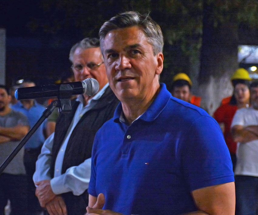 El gobernador Zdero inauguró el Paseo Claudio Hugo Fernández y cuadras de asfalto para Quitilipi 32