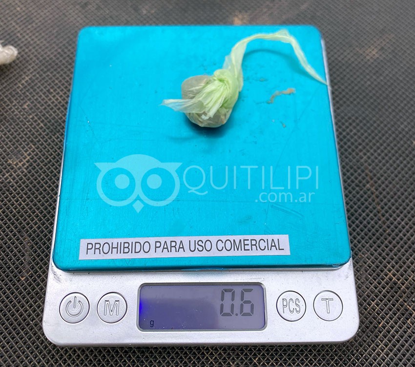Adolescentes de corta edad fueron demorados con marihuana y dinero en efectivo 5