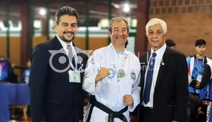 El médico Alfredo Acuña triunfa en TKD a los 60 años, enfocado en la salud de sus pacientes - Quitilipi.com.ar El médico Alfredo Acuña triunfa en TKD a los 60 años, enfocado en la salud de sus pacientes 13