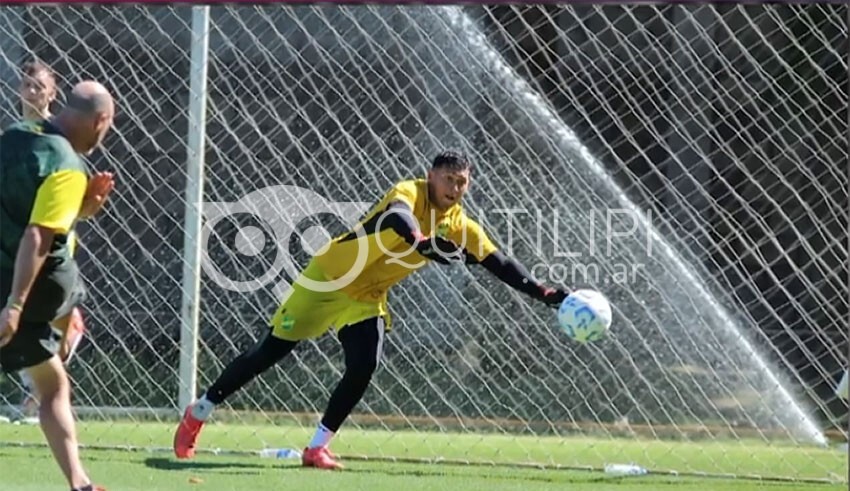 Alegría y emoción: Facundo Quintana, el primer jugador quitilipense convocado a la selección argentina - Quitilipi.com.ar Alegría y emoción: Facundo Quintana, el primer jugador quitilipense convocado a la selección argentina 16
