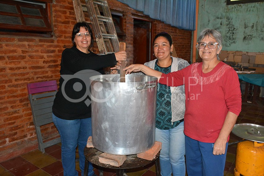 Emotiva muestra de fe a San José Obrero, el Santo del "Pan y del Trabajo" - Quitilipi.com.ar Emotiva muestra de fe a San José Obrero, el Santo del "Pan y del Trabajo" 24