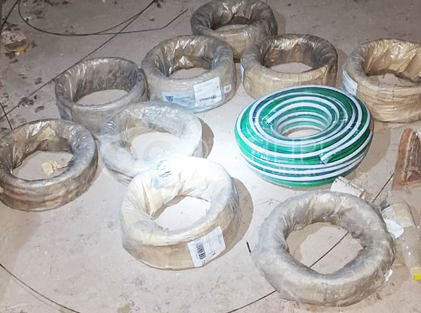 Intento de robo a una ferretería, resultó frustrado por la rápida intervención de vecinos y la policía - Quitilipi.com.ar Intento de robo a una ferretería, resultó frustrado por la rápida intervención de vecinos y la policía 20