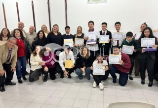 Lorenzo Cabrera, Guido Pérez y Aldana Meneguini se consagraron ganadores del 9° concurso de Oratoria de Rotary Club 4