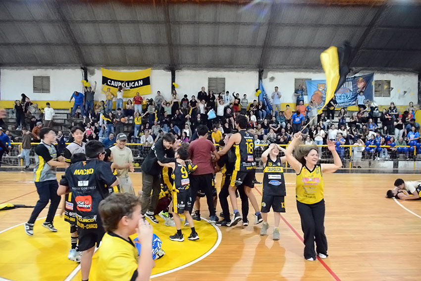 Caupolicán Campeón U11: superó en vibrante final 140 -139 al Club Acción de Sáenz Peña 28