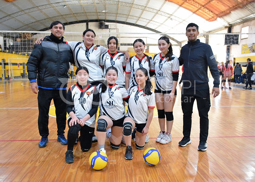 Quitilipi Vóley Campeón en su primer torneo amistoso de categoría femenina Sub 14 28