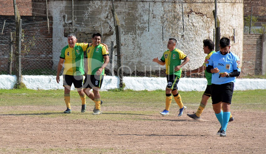 Juventud de Saenz Peña superó a Belgrano en la Copa Senior +50 8
