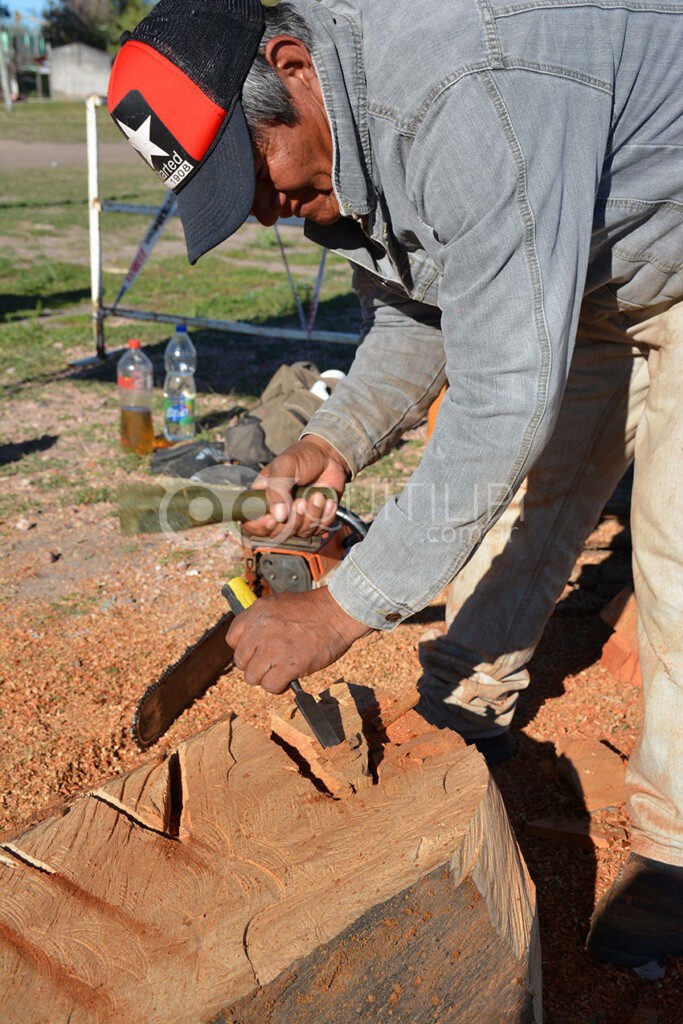 Todo preparado para el inicio de la 48ª Feria de Artesanía Aborigen Chaqueña "René James Sotelo" 24