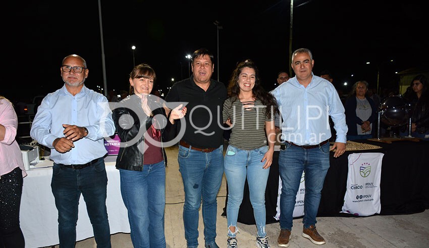 Emoción y alegría de vecinos al salir sorteados en el Plan de Viviendas del IPDUV 16