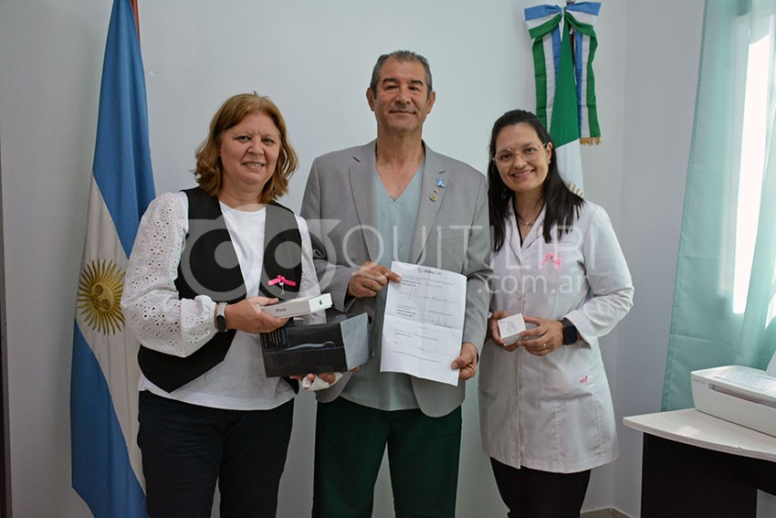 El Ministerio de Salud entregó un ecógrafo al hospital de Quitilipi 5