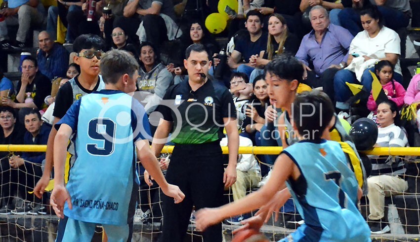 Básquetbol a beneficio: cuadrangular de "Viejas Glorias" en apoyo al árbitro Enzo Zamprogno 13