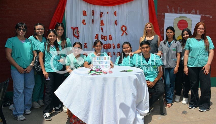 EL ISET brillo con sus trabajos en la muestra institucional 22