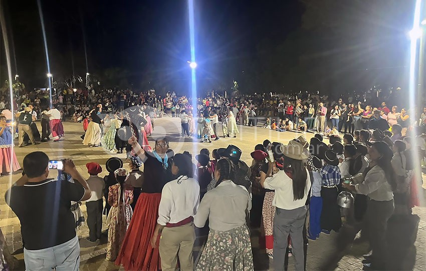 EEP 187: Maravillosa celebración y puesta en escena por el "Día de la Tradición y la Familia" 20