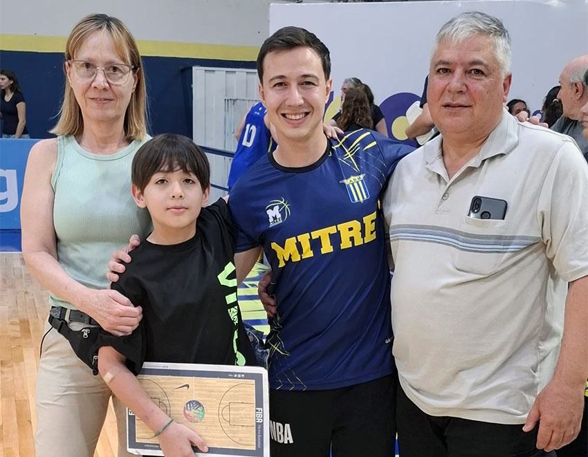 Un quitilipense preparador físico profesional de planteles de básquetbol 24