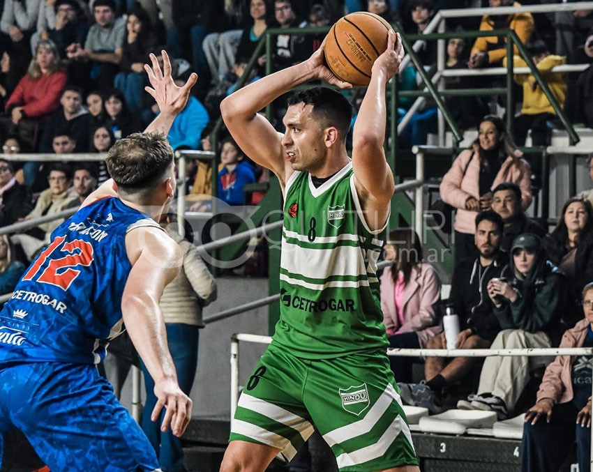 Santiago Barreto: el goleador que lleva sello quitilipense 8