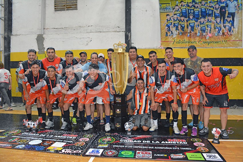 Futsal: Oriental de Quitilipi se consagró Campeón de la Copa "Ciudad de la Amistad 2026" 10