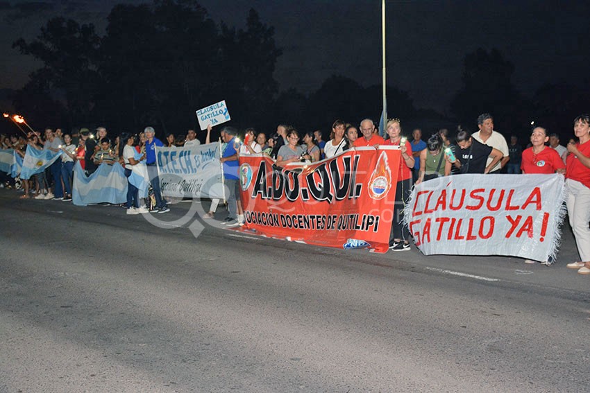 El arco gremial docente vuelve a las calles: reclaman salarios dignos, defensa del INSSSEP y rechazo a los tarifazos 4