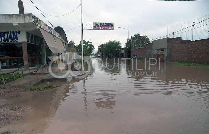 Alianza entre provincia y la UNNE: diseñan Plan Director de Drenaje Pluvial para Quitilipi 19