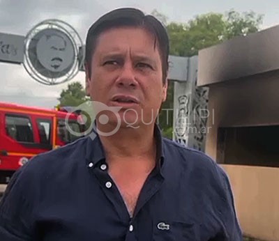 Maldad pura: incendiaron y destruyeron a plena luz del día las boleterías del Corsódromo Alicia Villacorta 16