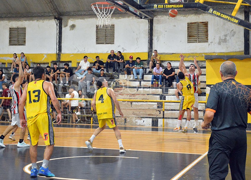 Apertura de la ASB: con oficio, Unión derrotó cómodamente sobre Caupolicán 24