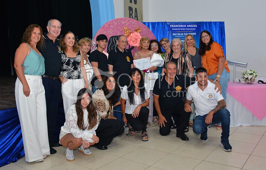 Quitilipi se vistió de gratitud: Rotary Club reconoció a las mujeres que transforman la ciudad día a día 32