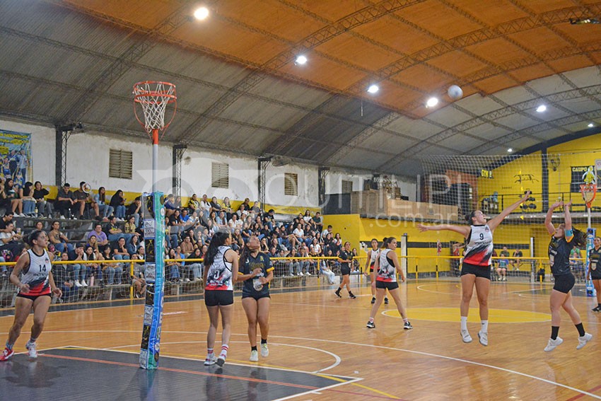 El Cestoball puso primera: triunfos de Caupolicán, Leonas, Jaime Zapata y el dominio de Ruti 18