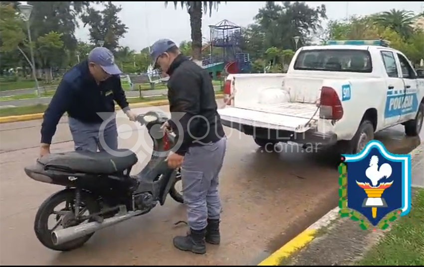 En un control de rutina detectan menor con moto robada 5
