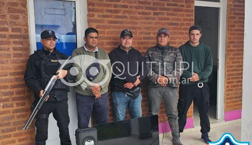 Cuatro detenidos: Tres por robar en la EES 70 y otro por sustraer una caja de herramientas 13