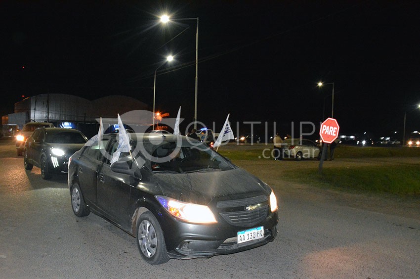 Caravana docente en Quitilipi: fuerte reclamo al gobernador Zdero por salarios paupérrimos, pago de la cláusula gatillo y el vaciamiento de la Obras Social 4