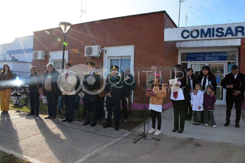 Con el corazón en la comunidad: la policía del Chaco celebró 73 años de entrega en Quitilipi - Quitilipi.com.ar Con el corazón en la comunidad: la policía del Chaco celebró 73 años de entrega en Quitilipi 7