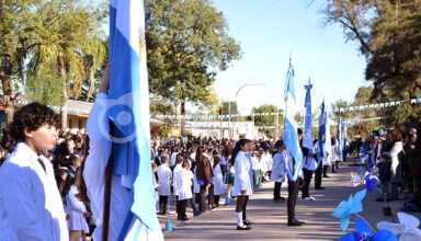 Juramento de lealtad en Quitilipi: 600 voces escolares hicieron vibrar el Día de la Bandera 1